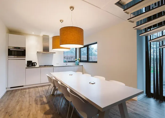 Luxe Op Park Duinzicht בית נופש